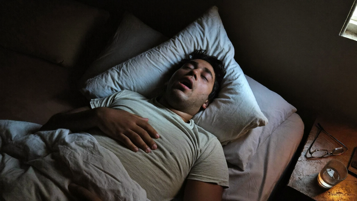 Restless, snoring sleep before the ritual